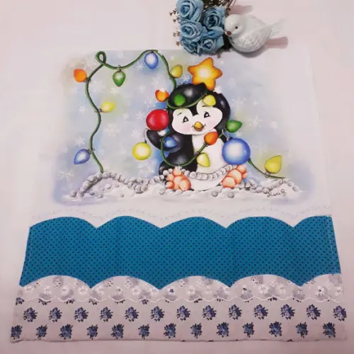 Pano de Copa ou Prato Pintado à Mão - Pinguim
