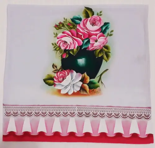 Pano de copa ou Prato Pintado à Mão - Vaso com Rosas
