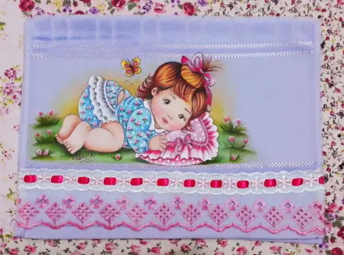 Toalha de mão escolar personalizada pintada à mão - lilas