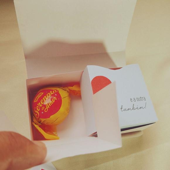 Caixa para Dois Bombons Presente Dia dos Namorados
