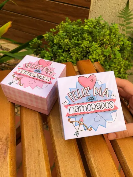 Caixa Versatil com Frase Dia dos Namorados