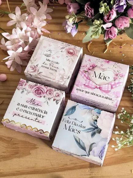 Caixa Versatil Dia das Mães Floral com Frases