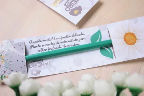 Cartão e Lápis Janeiro Branco ou  Dia do Psicólogo