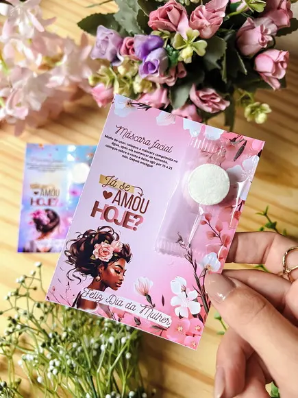 Cartão para Mascara Facial Dia da Mulher