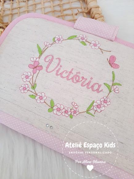 Capa para Caderneta de Vacinas e Necessaire Básica