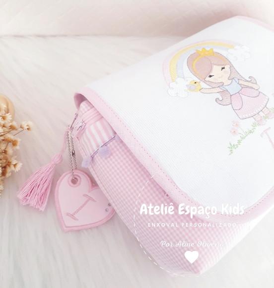 Necessaire Do Bebê E Fraldas De Boca