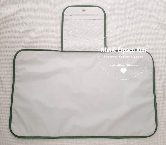 Trocador Portátil e Necessaire do Bebê