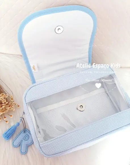 Capa para Caderneta de Vacinas e Maletinha Lili Multiuso