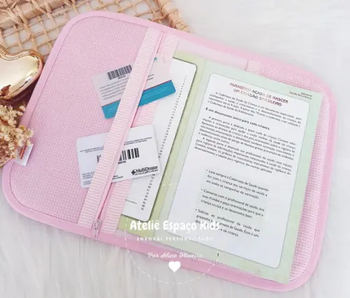 Capa para Caderneta, Necessaire Básica e Fraldas Passeio