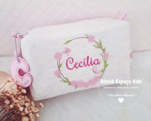 Necessaire Básica