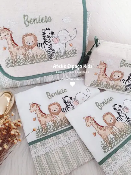 Necessaire Básica, Fralda de Boca e Passeio, Trocador