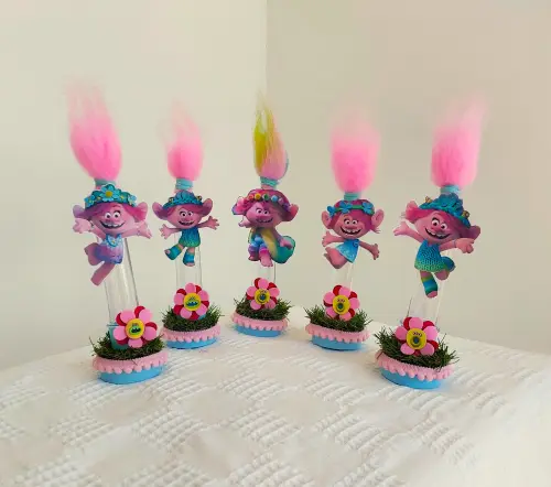 Lembrancinha Poppy Trolls Tubete e Latinha Mint
