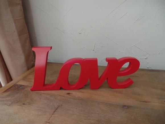 Palavra Decorativa LOVE