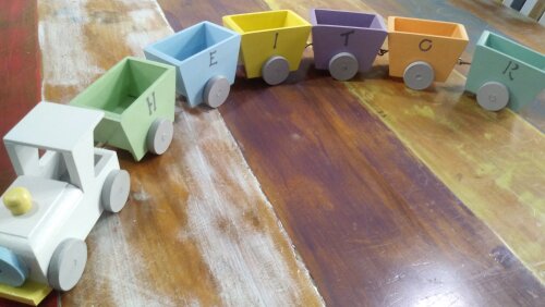 Trenzinho de Madeira Personalizado