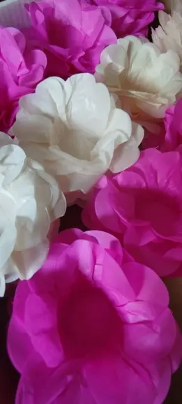 30 Forminhas para Doce Aproveite!!! Pérola e Marfim