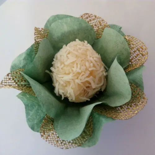 Forminhas para doces finos