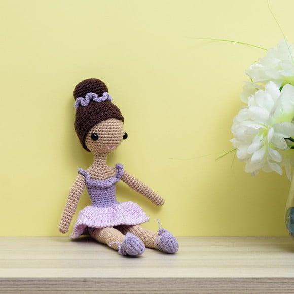 Boneca Bailarina Alana em Amigurumi