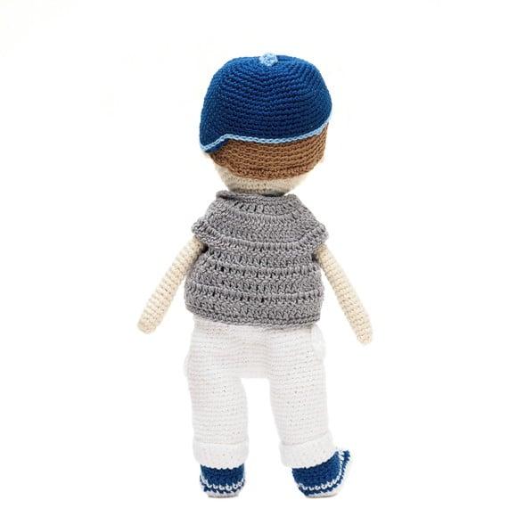 Boneco Jonathan em Amigurumi