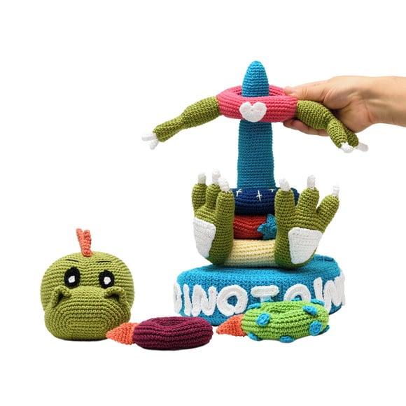 Brinquedo Educativo Dinotower em Amigurumi