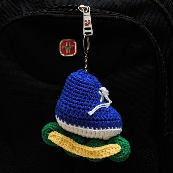 Chaveiro Patins em Amigurumi