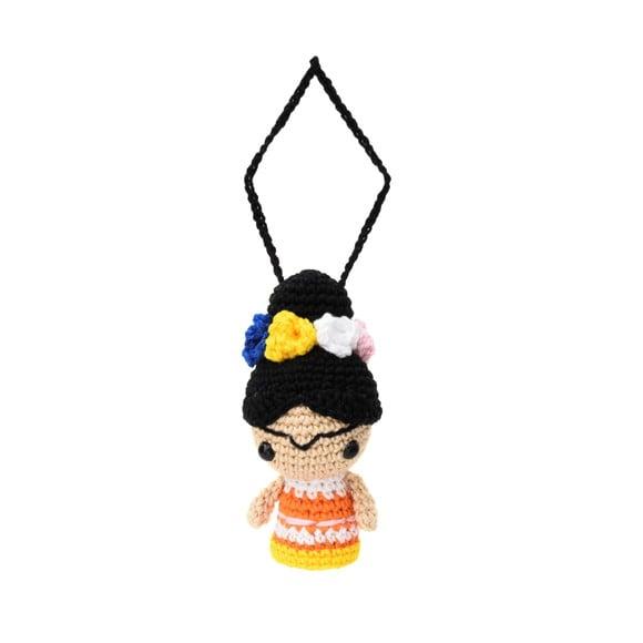 Enfeite para Retrovisor Frida em Amigurumi