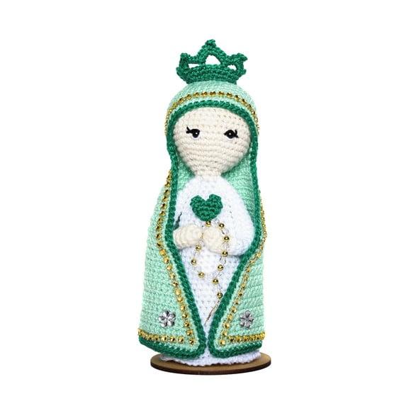 Nossa Senhora Verde Água em Amigurumi