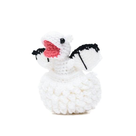 Ovo com Filhote de Dragão Branco em Amigurumi