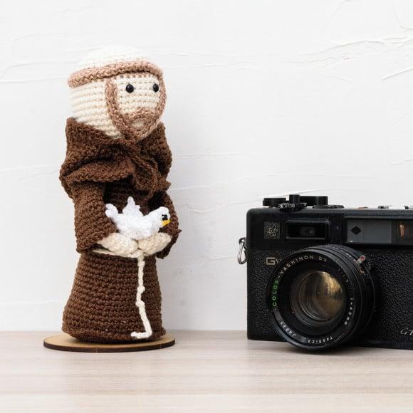 São Francisco de Assis em Amigurumi
