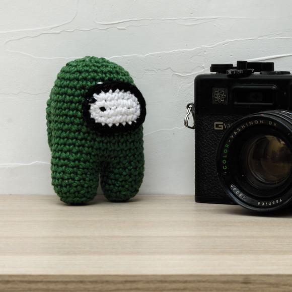 Among Us Verde Militar em Amigurumi