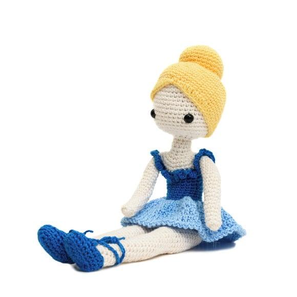 Boneca Bailarina Vitória em Amigurumi