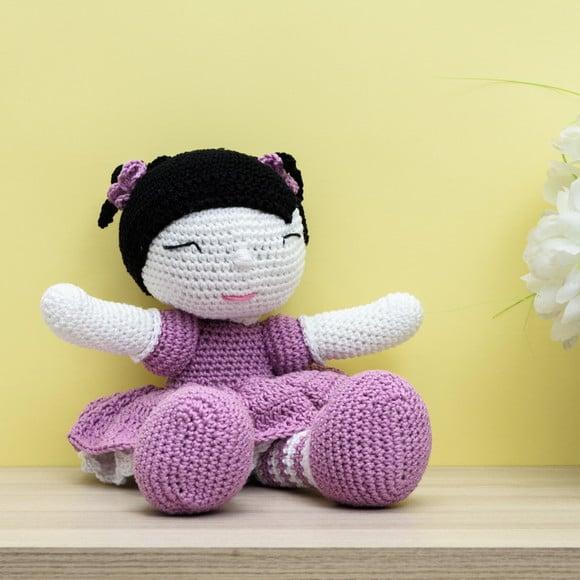 Boneca Miong em Amigurumi