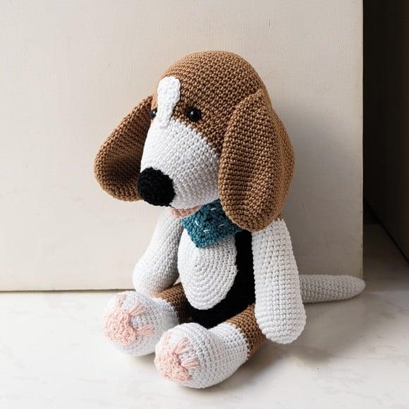 Cachorro Beagle Peso de Porta em Amigurumi
