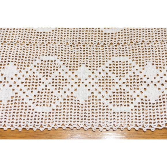 Caminho de Mesa em Crochê Branco