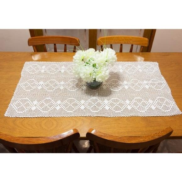 Caminho de Mesa em Crochê Branco