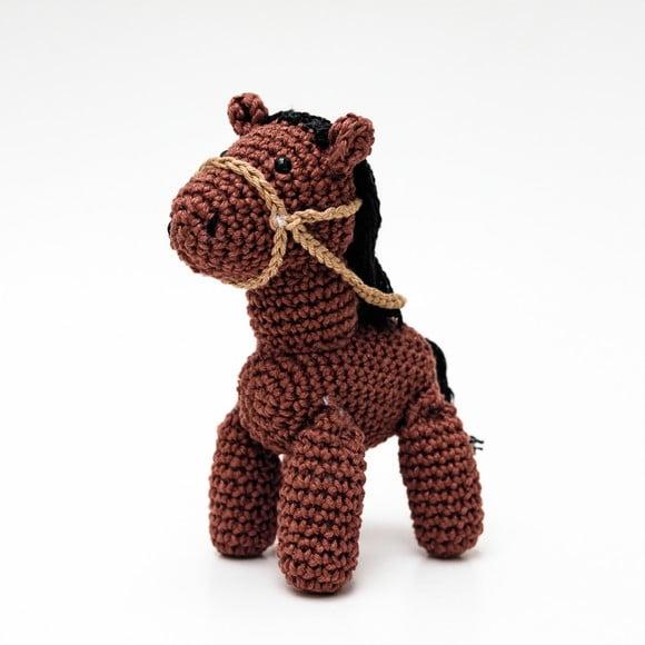 Cavalinho Marrom em Amigurumi