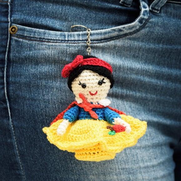 Chaveiro Branca de Neve em Amigurumi