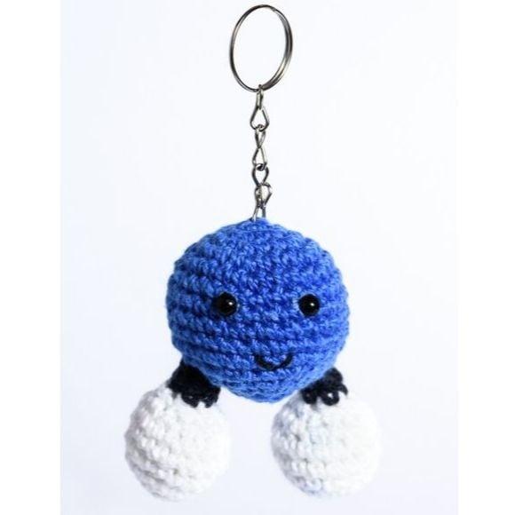 Chaveiro Molécula de Água Pequena em Amigurumi