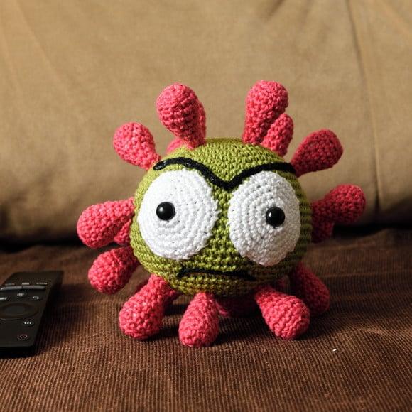 Corona Vírus em Amigurumi