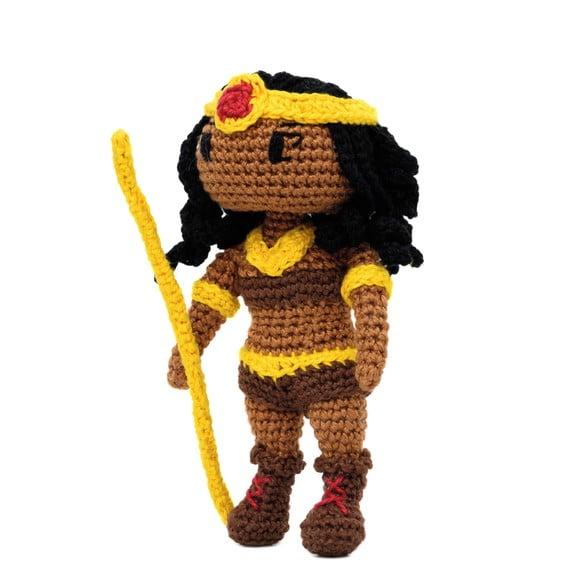 Diana da Caverna do Dragão em Amigurumi