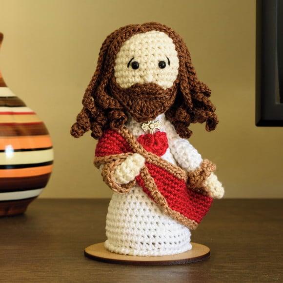 Jesus Cristo em Amigurumi