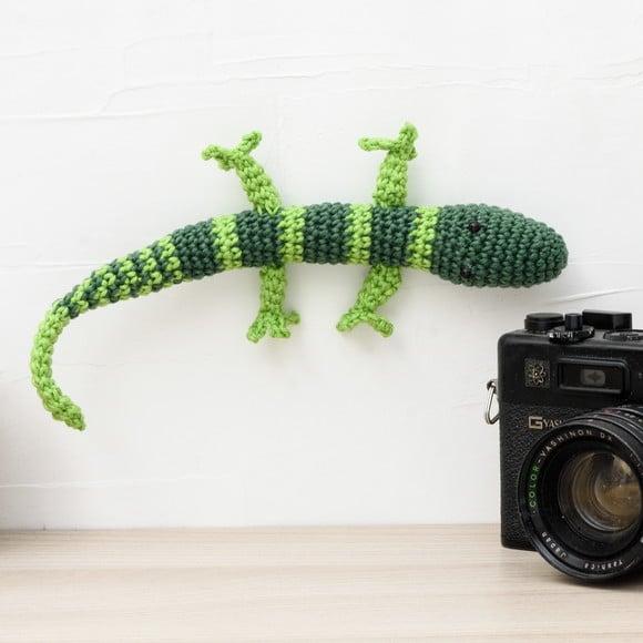 Lagartixa Verde Escuro em Amigurumi