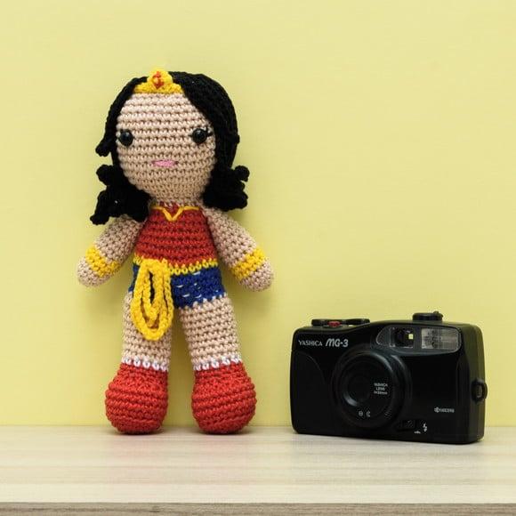Mulher Maravilha em Amigurumi