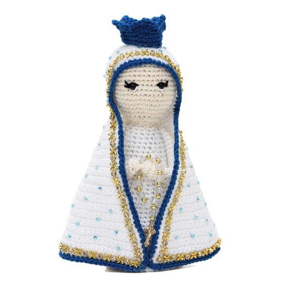 Nossa Senhora com Manto Branco em Amigurumi