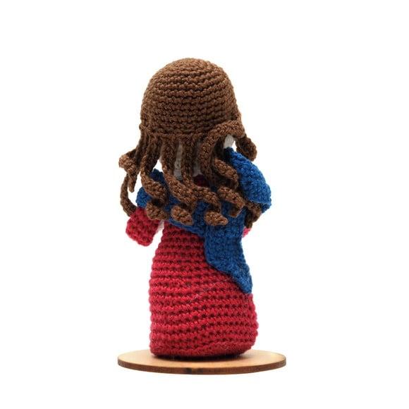 Nossa Senhora Desatadora de Nós em Amigurumi