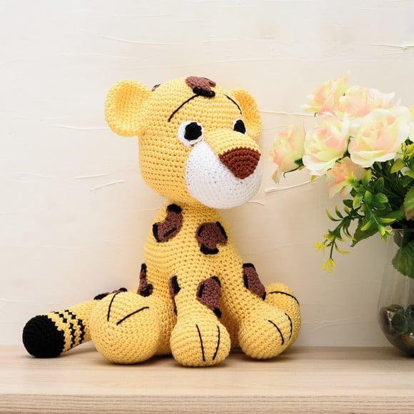 Oncinha Pintada em Amigurumi