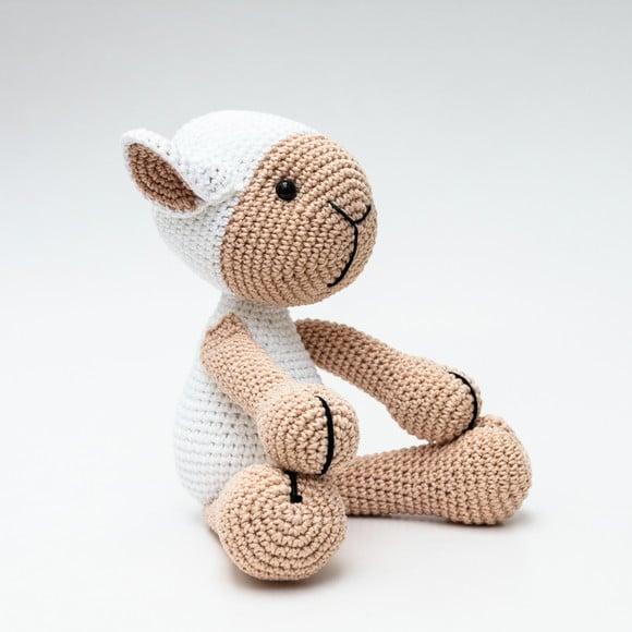 Ovelha em Amigurumi