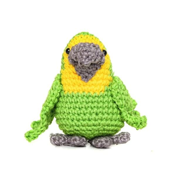 Papagaio Verde e Amarelo em Amigurumi