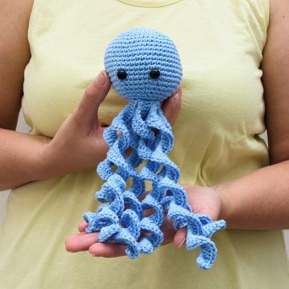 Polvo Newborn Azul Bebê em Amigurumi