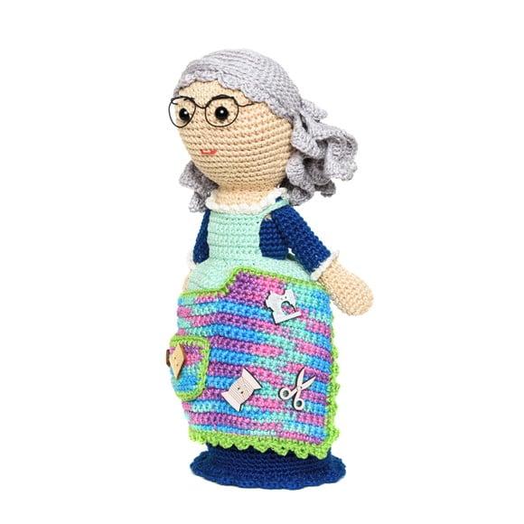Vovó Costureira em Amigurumi