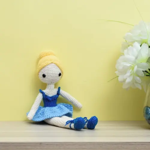 Boneca Bailarina Vitória em Amigurumi
